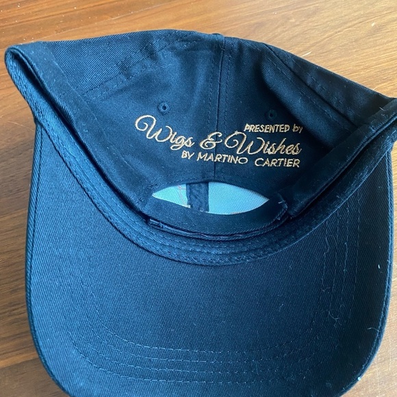 One Night With The Stars Wigs and Wishes Hat - Picture 4 of 4